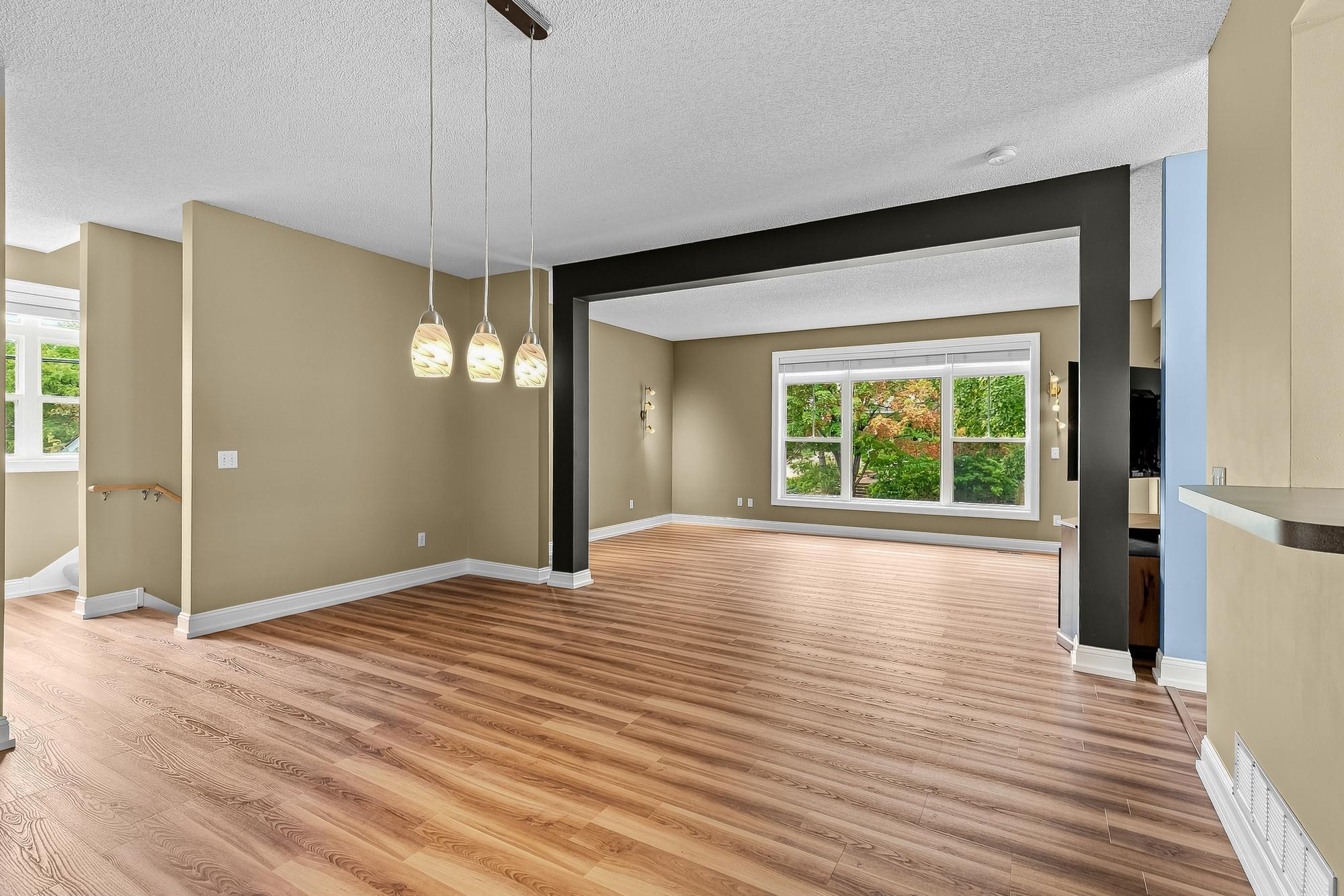 416 Duke Street Property Photo 16