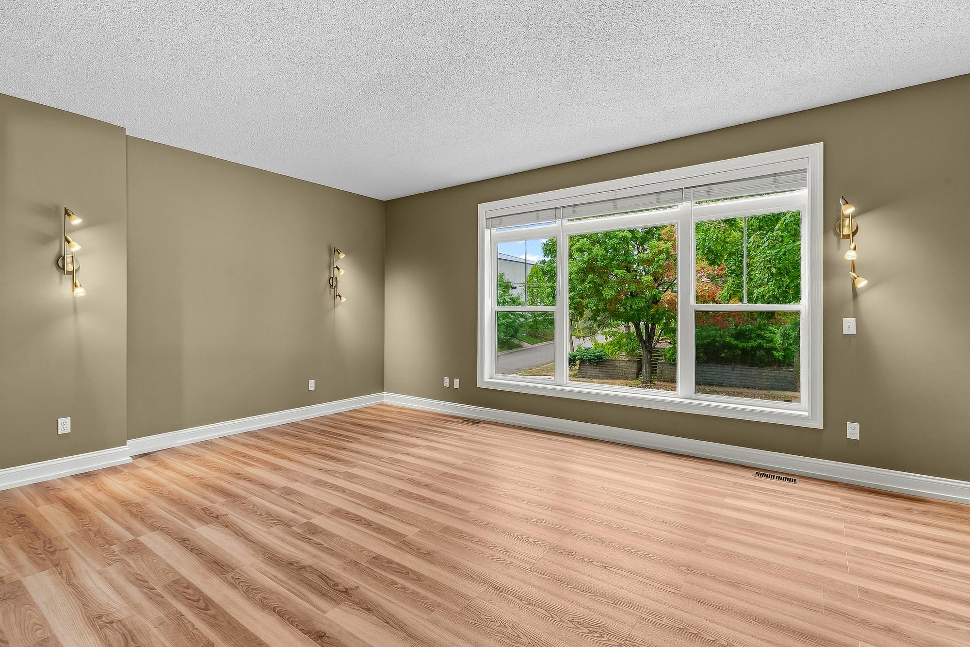 416 Duke Street Property Photo 18