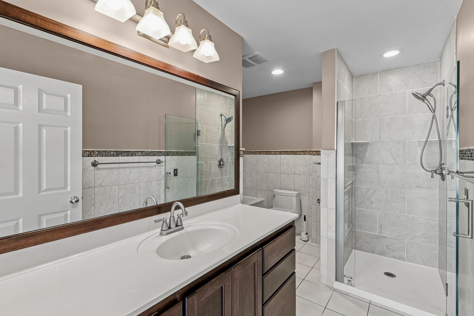 416 Duke Street Property Photo 23