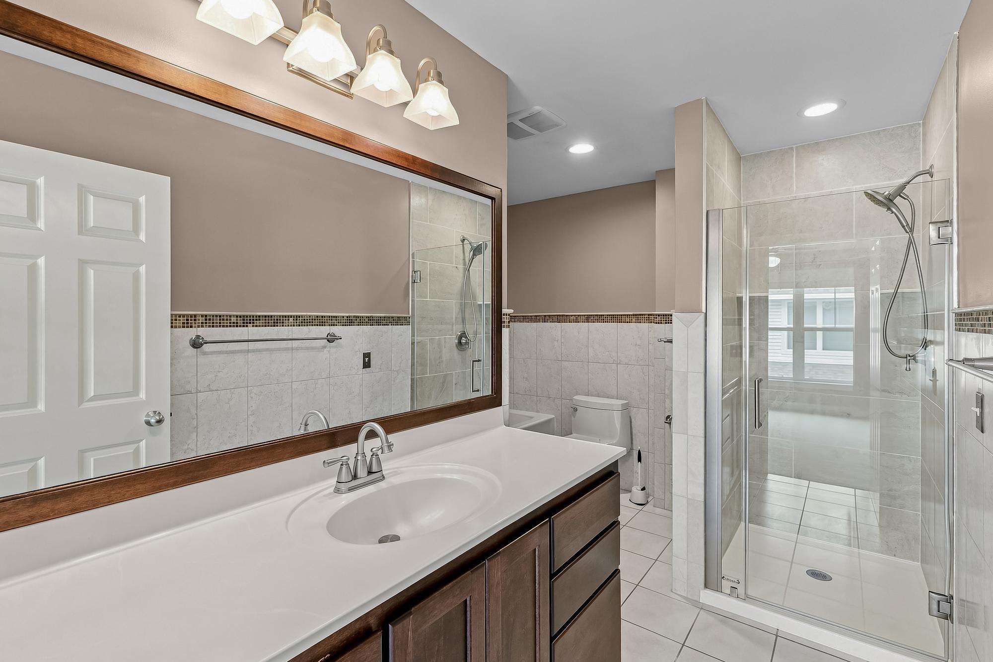 416 Duke Street Property Photo 24