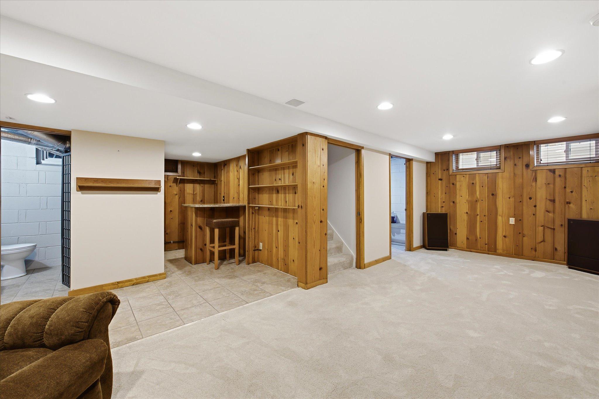 6026 James Avenue S Property Photo 27