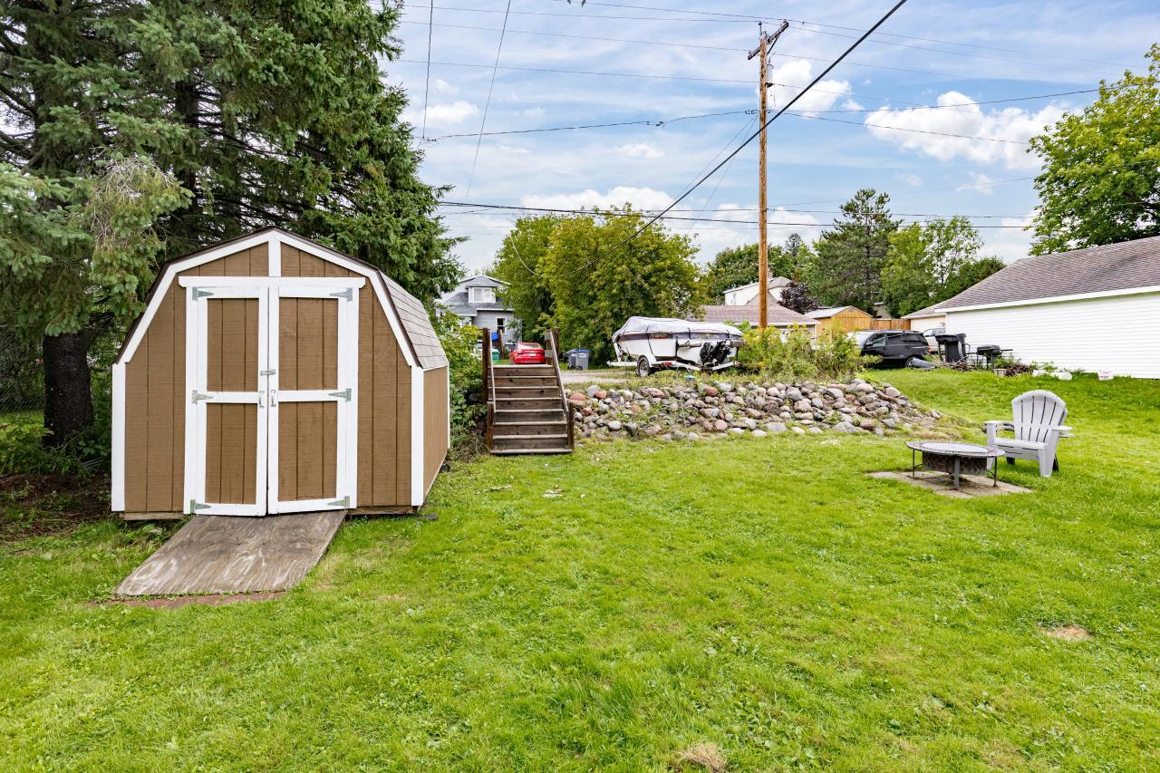 9239 Meadow Street Property Photo 23