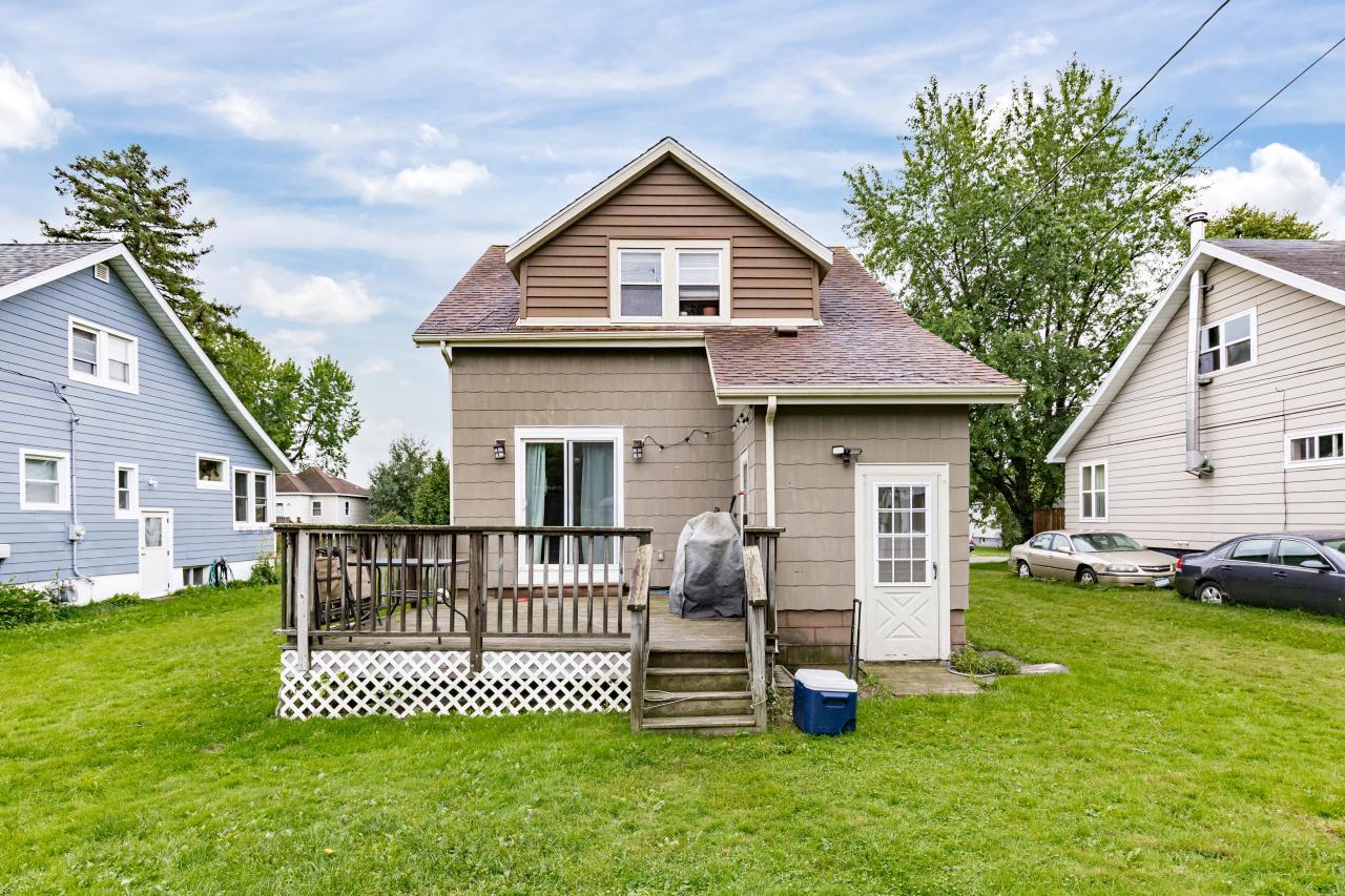 9239 Meadow Street Property Photo 24