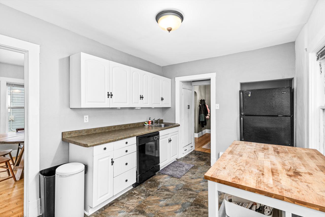 9239 Meadow Street Property Photo 29