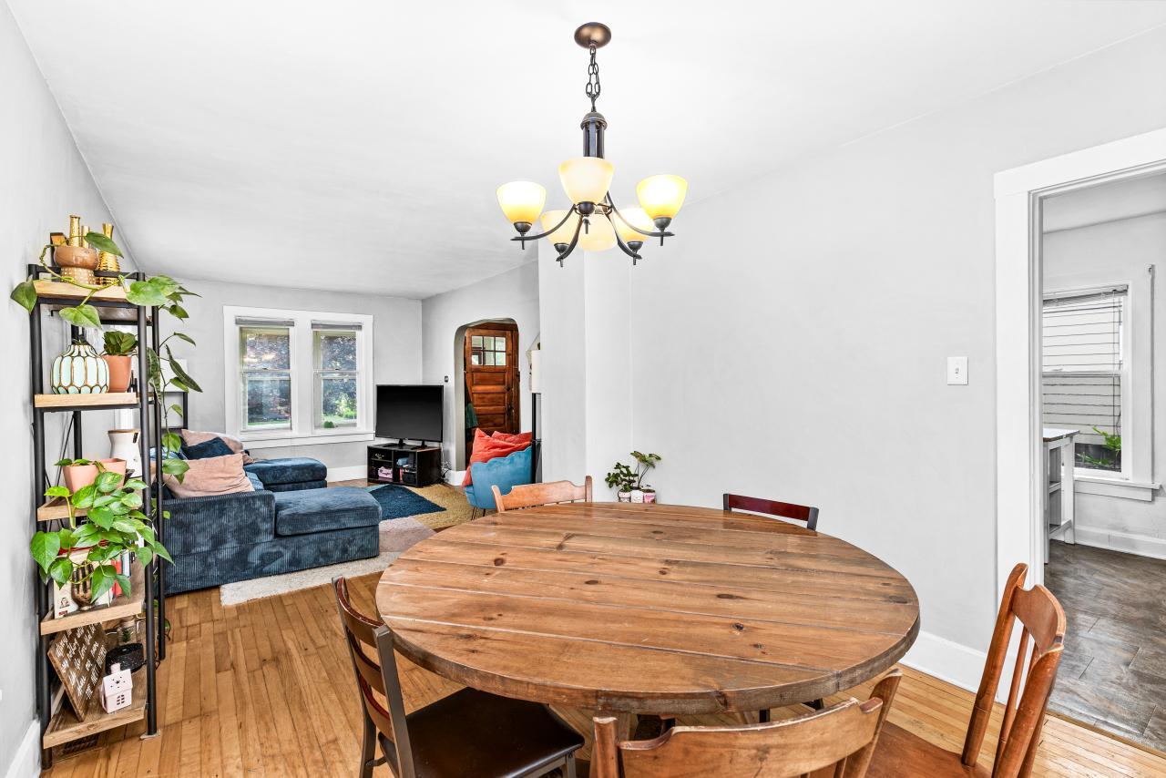 9239 Meadow Street Property Photo 32