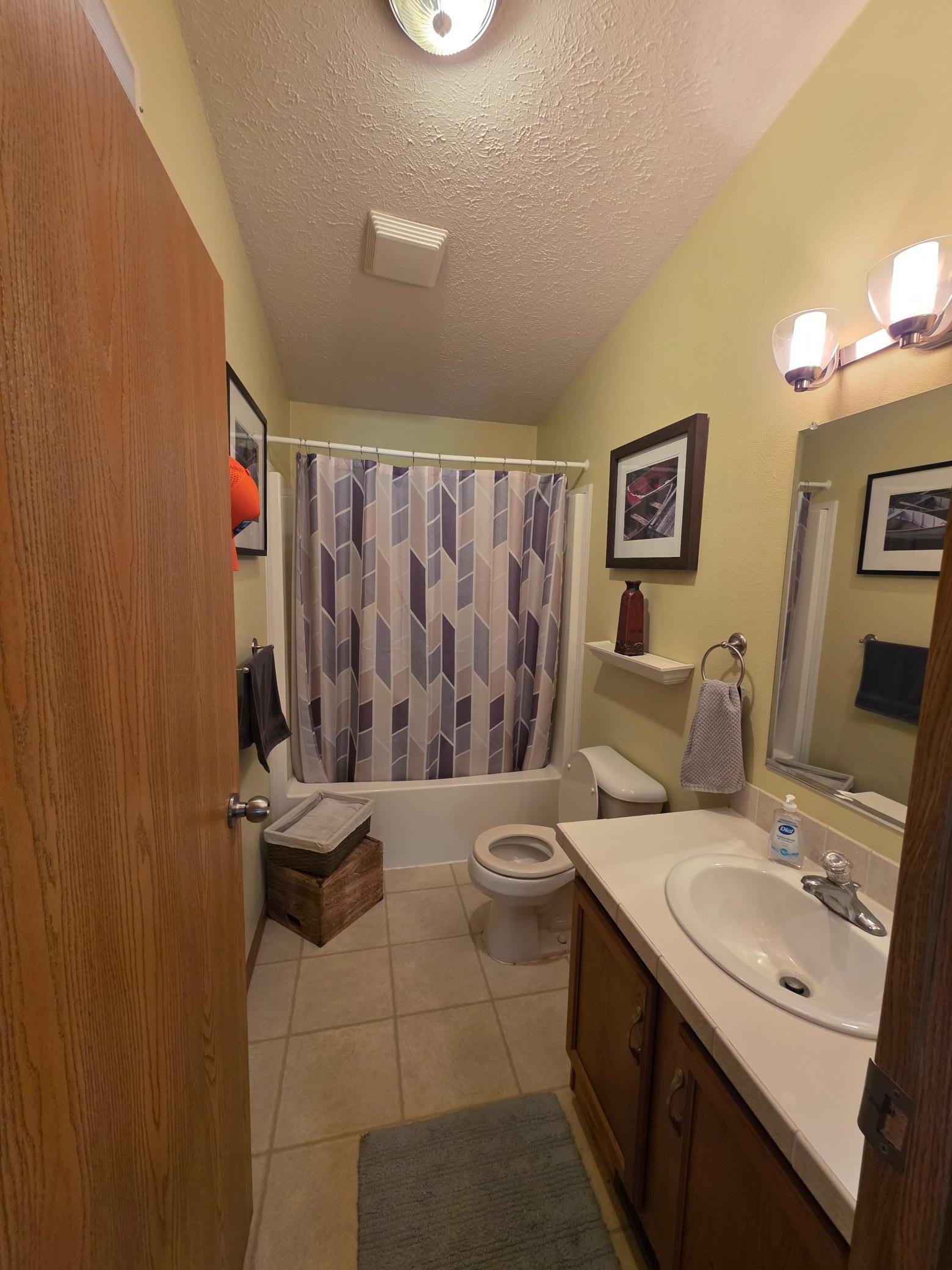 2257 Long Lake Road Property Photo 14