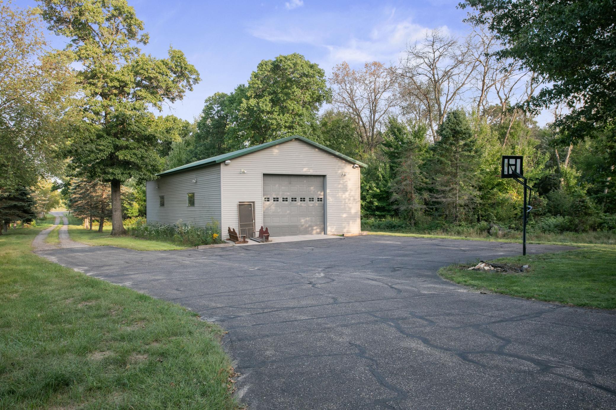 16682 Hanson Boulevard Nw Property Photo 40