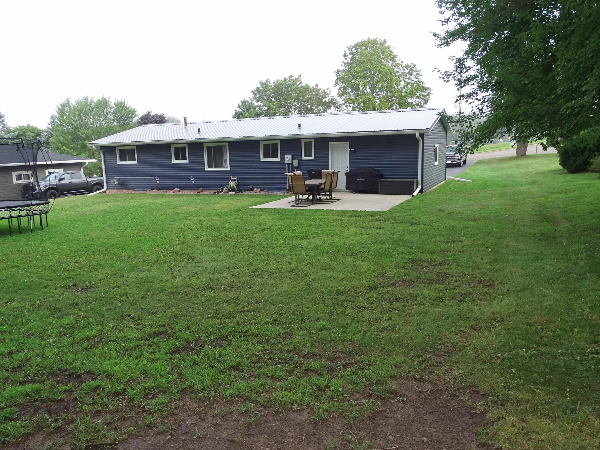 429 Auth Street Property Photo 4