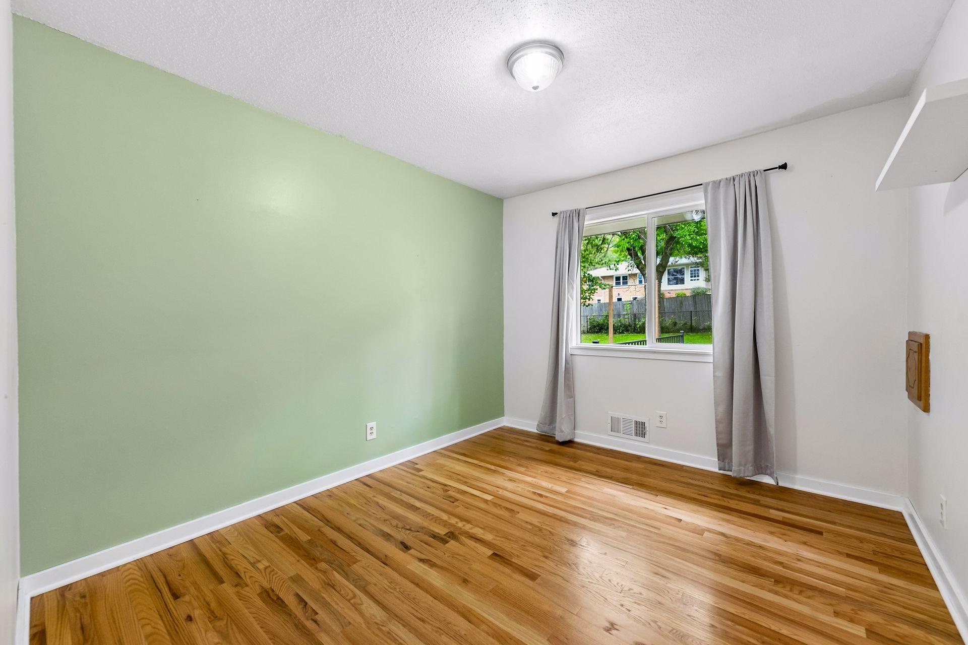1370 Valley View Road Property Photo 17