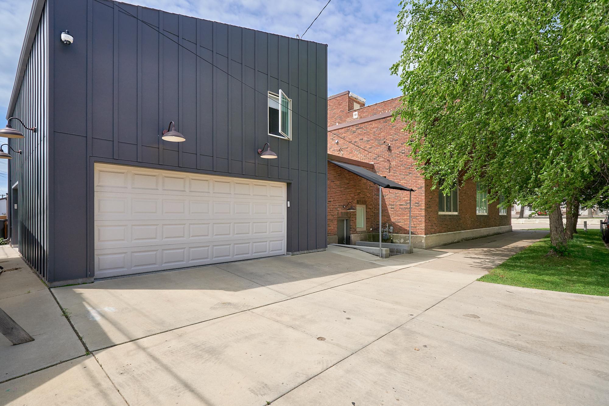 1290 Snelling Avenue N Property Photo 31