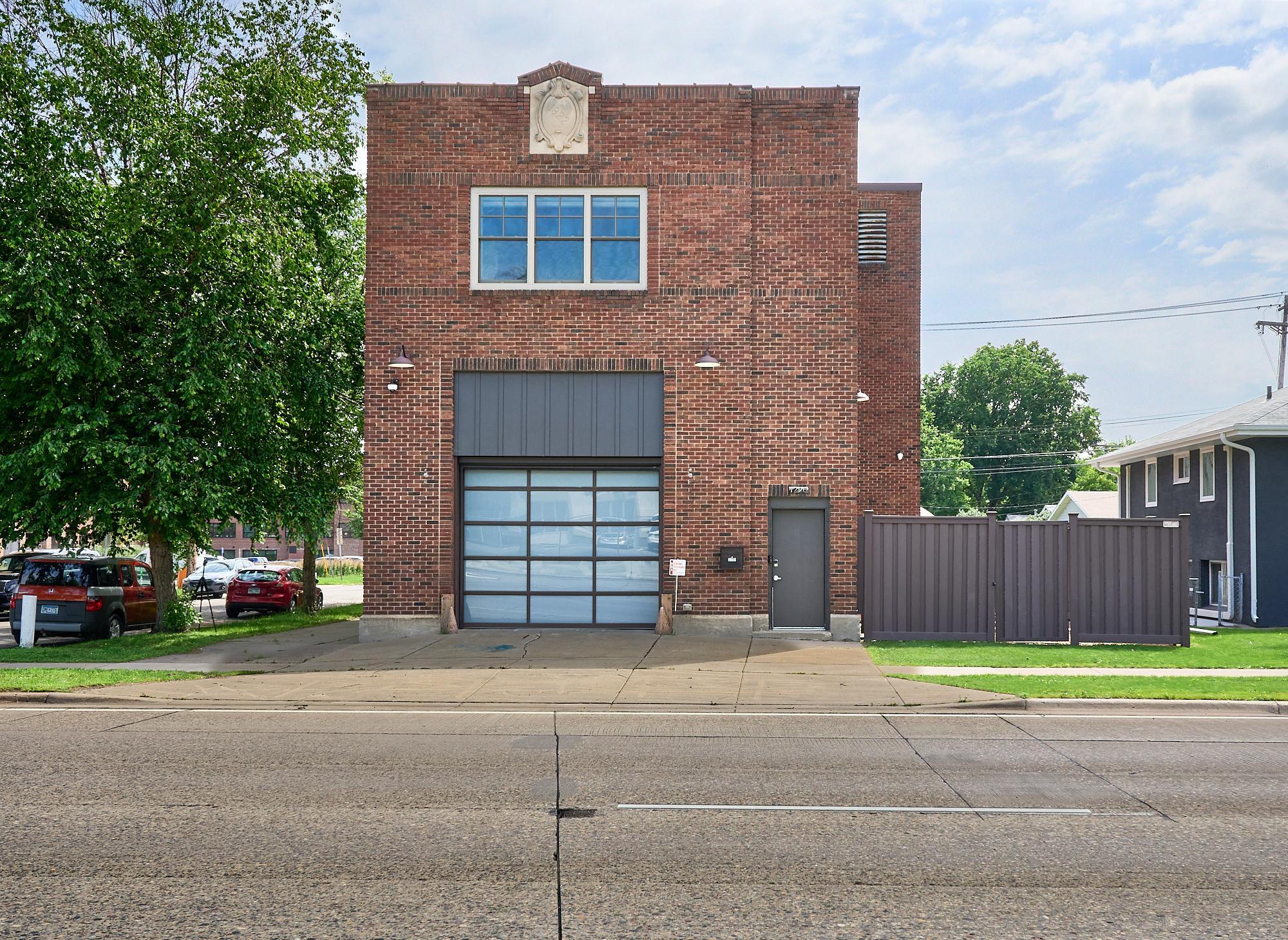1290 Snelling Avenue N Property Photo 33