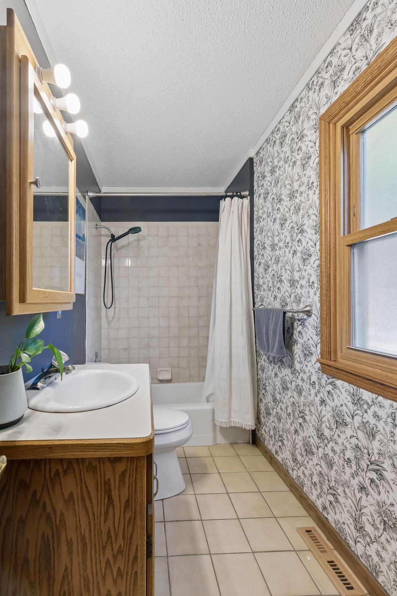239 Oakwood Drive Property Photo 16