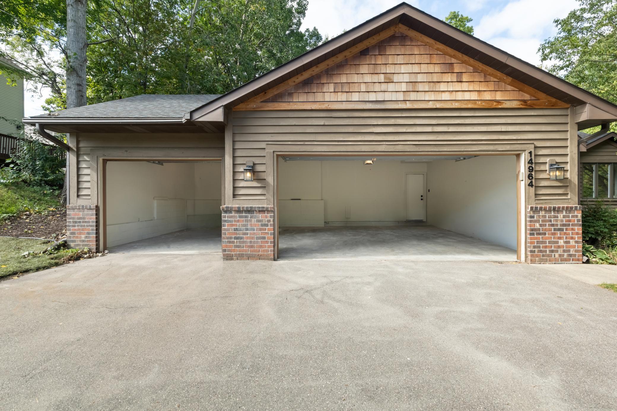 14964 River Oak Place Property Photo 2