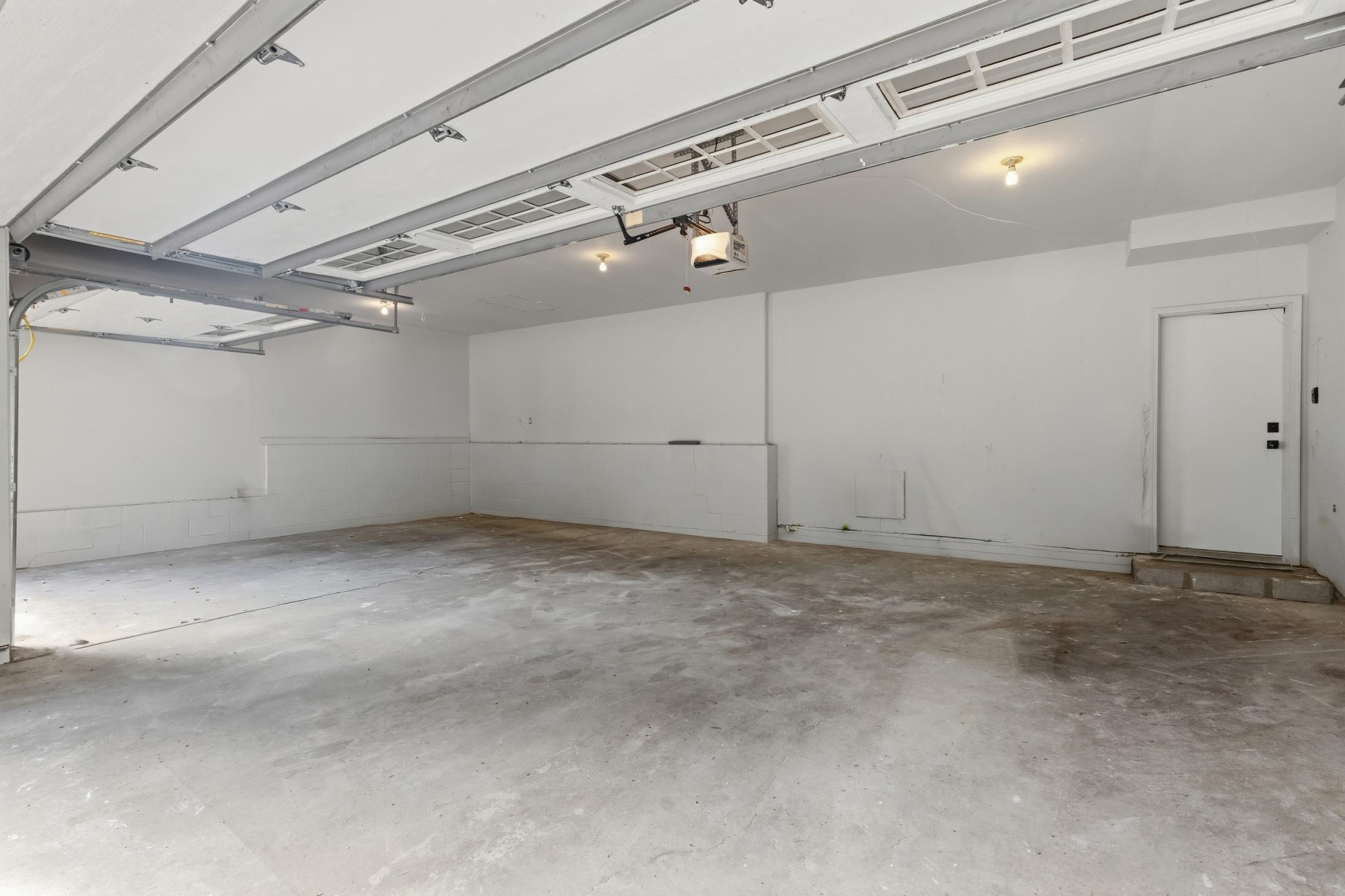 14964 River Oak Place Property Photo 3