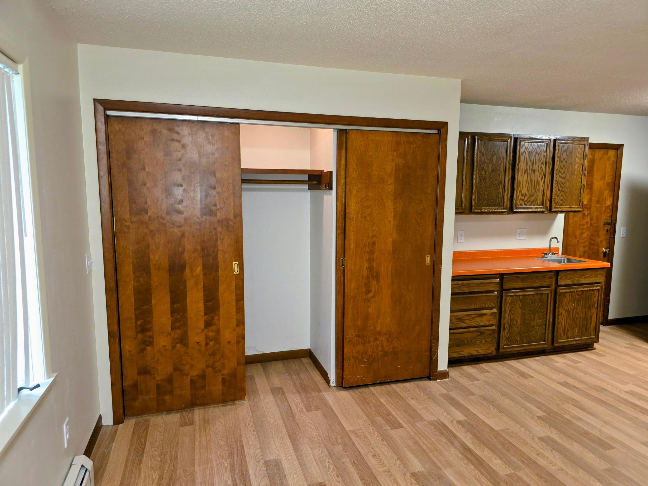 1410 Home Lane Property Photo 14