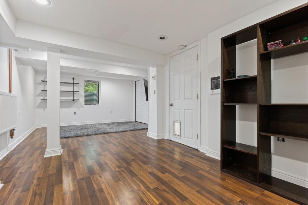 1122 Marshall Avenue Property Photo 31