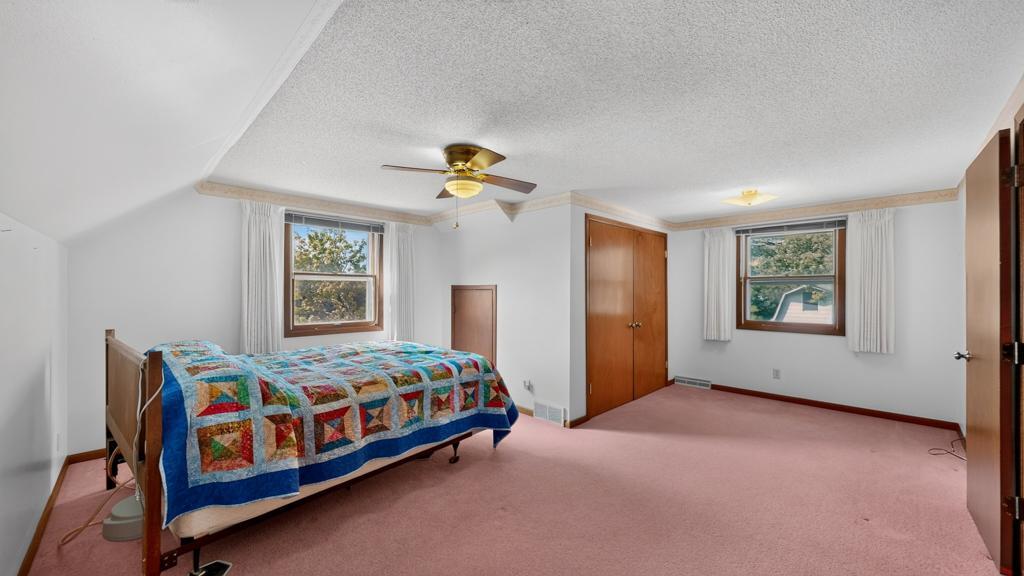 717 Cliff Street Ne Property Photo 25