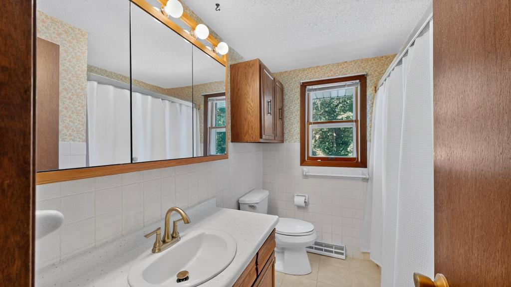 717 Cliff Street Ne Property Photo 27