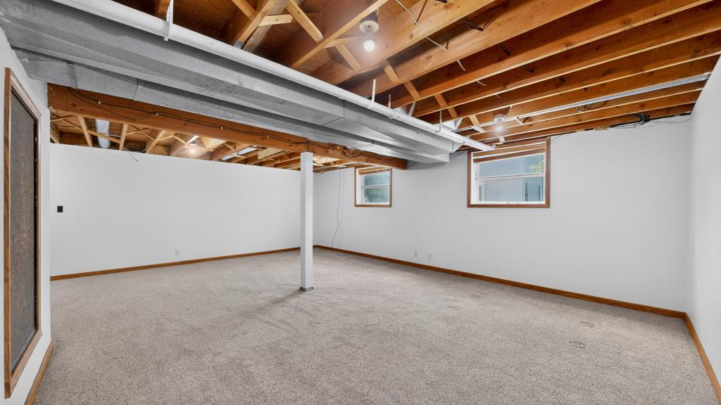 717 Cliff Street Ne Property Photo 35