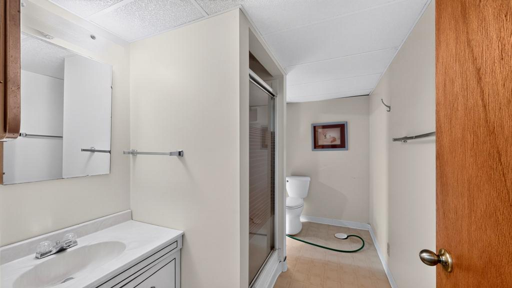 717 Cliff Street Ne Property Photo 39