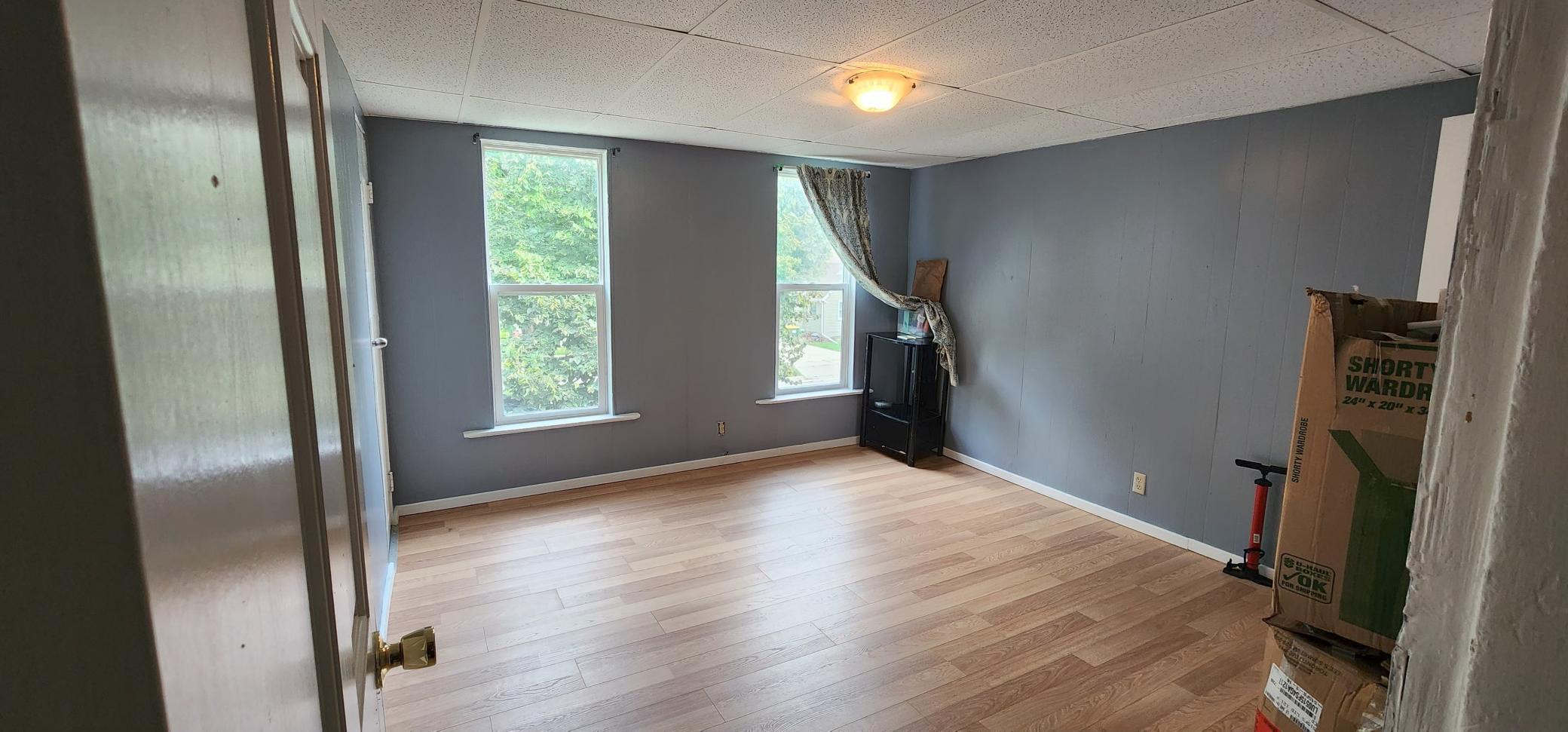 412 3rd Street Se Property Photo 4