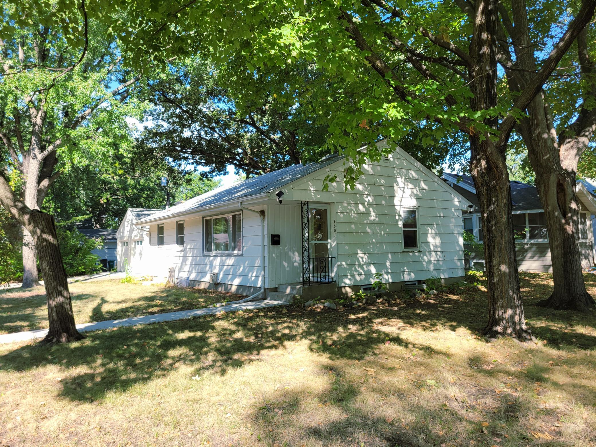 4601 Oliver Ave N Property Photo 1