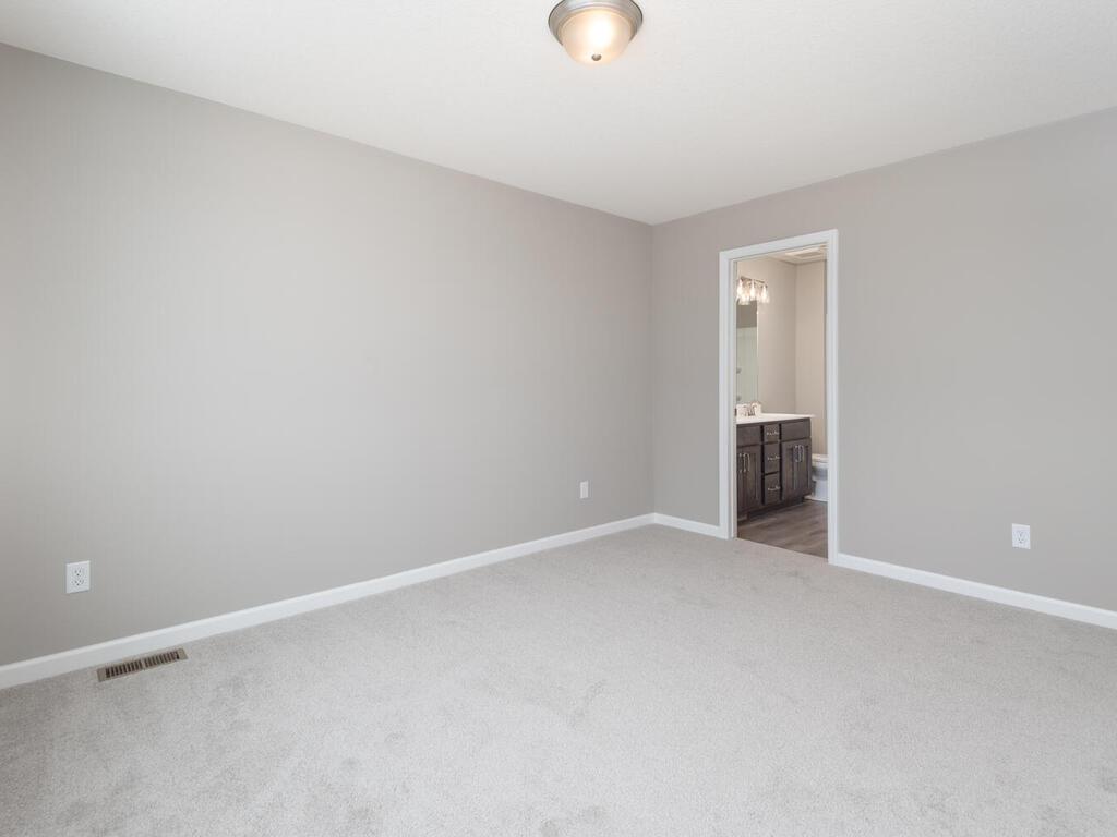 440 Prairie View Drive Property Photo 18
