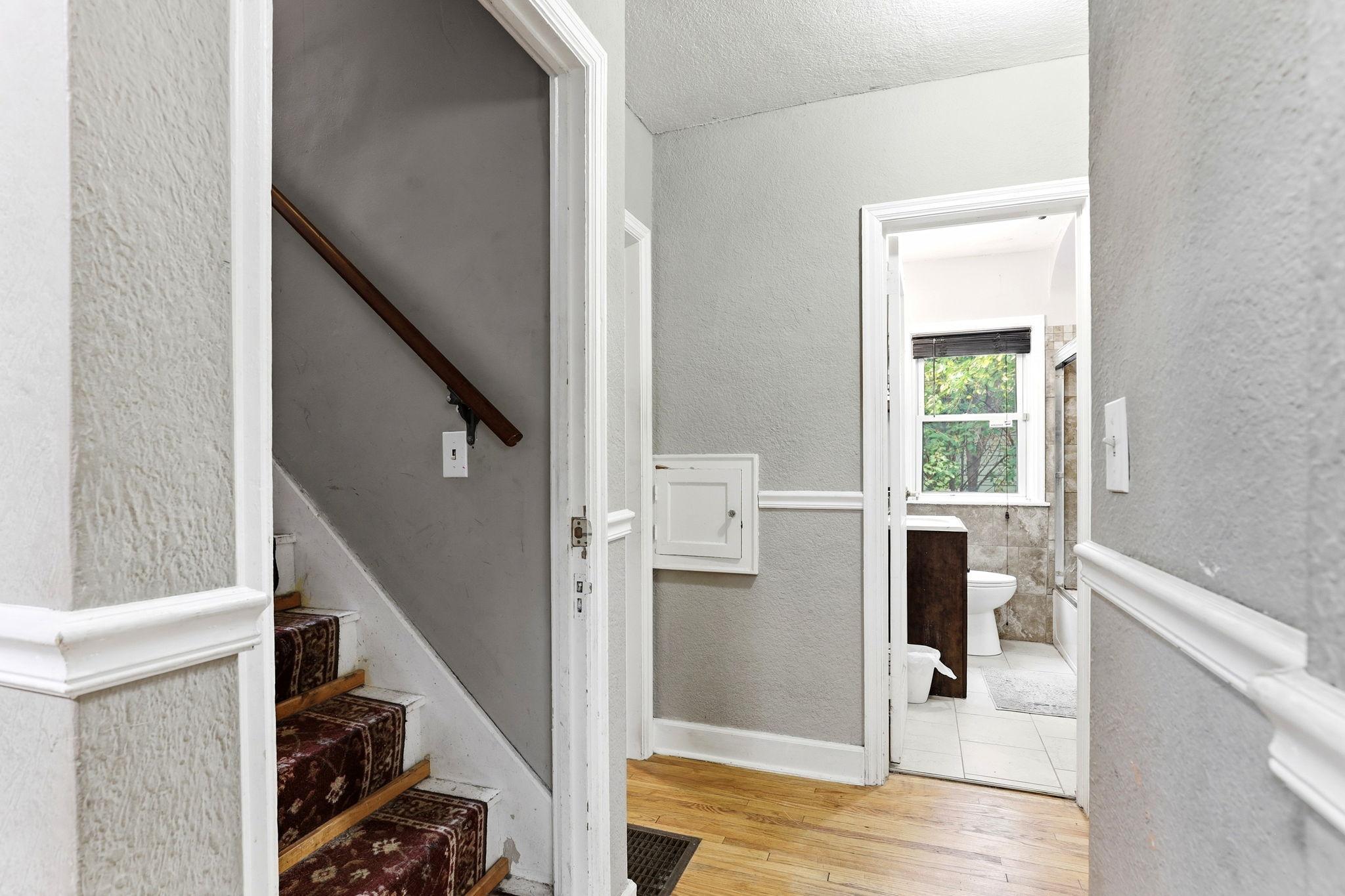 5447 Bryant Avenue N Property Photo 12