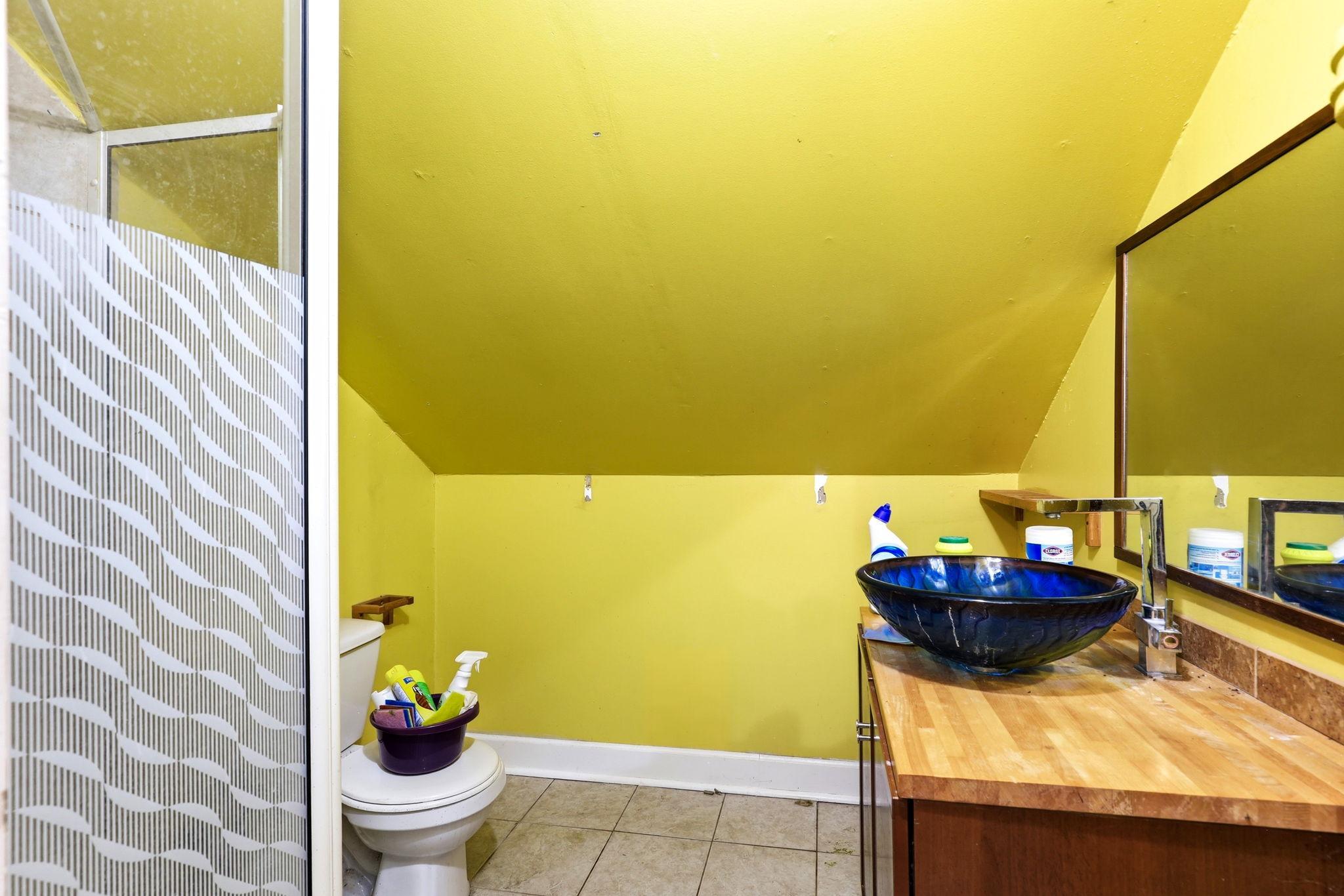 5447 Bryant Avenue N Property Photo 18