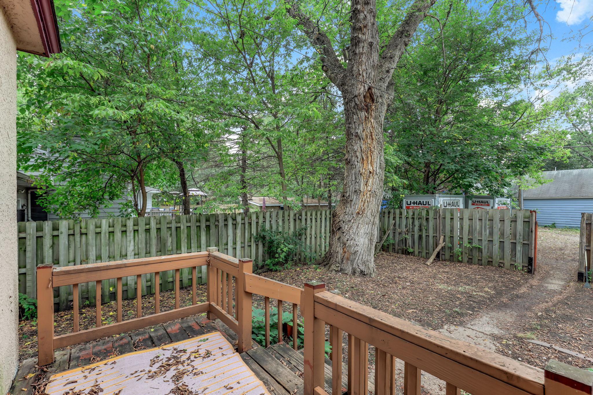 5447 Bryant Avenue N Property Photo 28