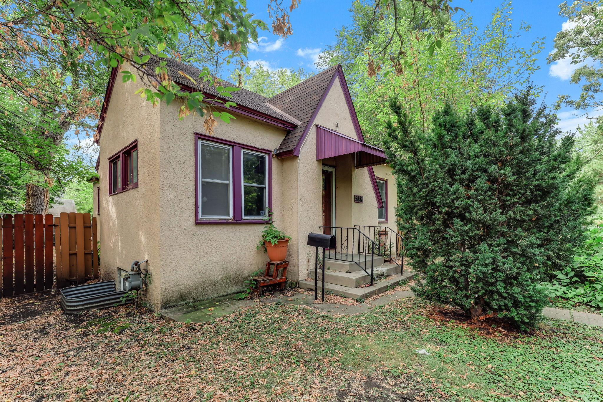 5447 Bryant Avenue N Property Photo 34