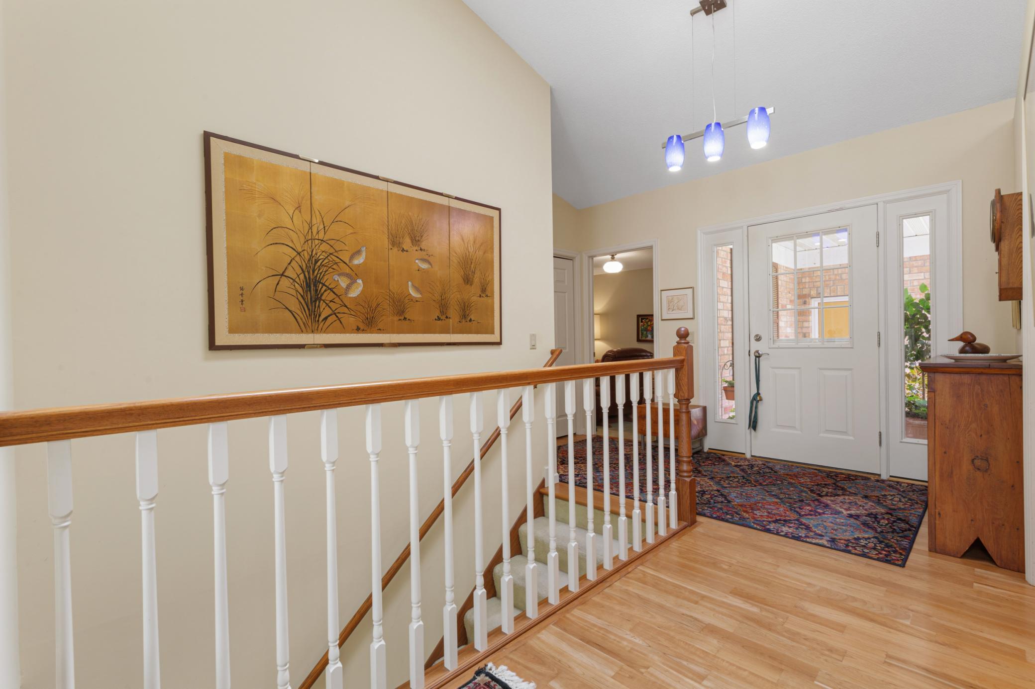 1267 Woodley Street E Property Photo 4