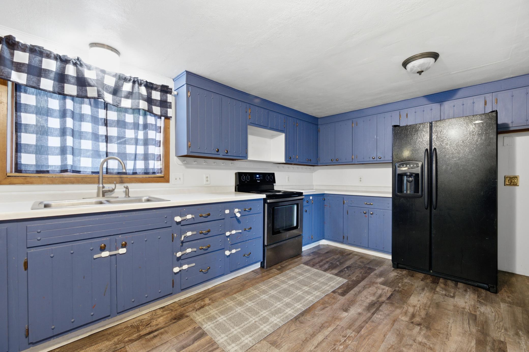 142 Washington Street Property Photo 5