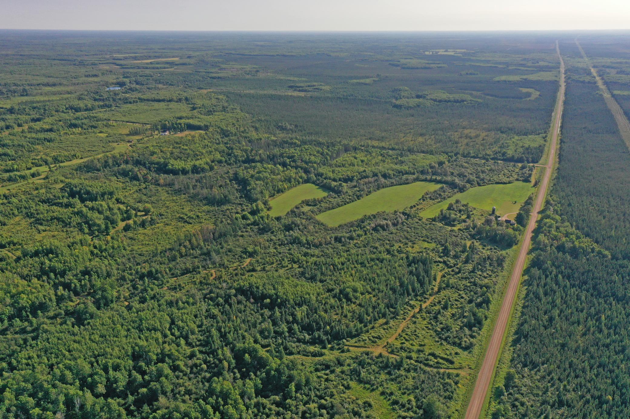 10745 Highway 8 Property Photo 11