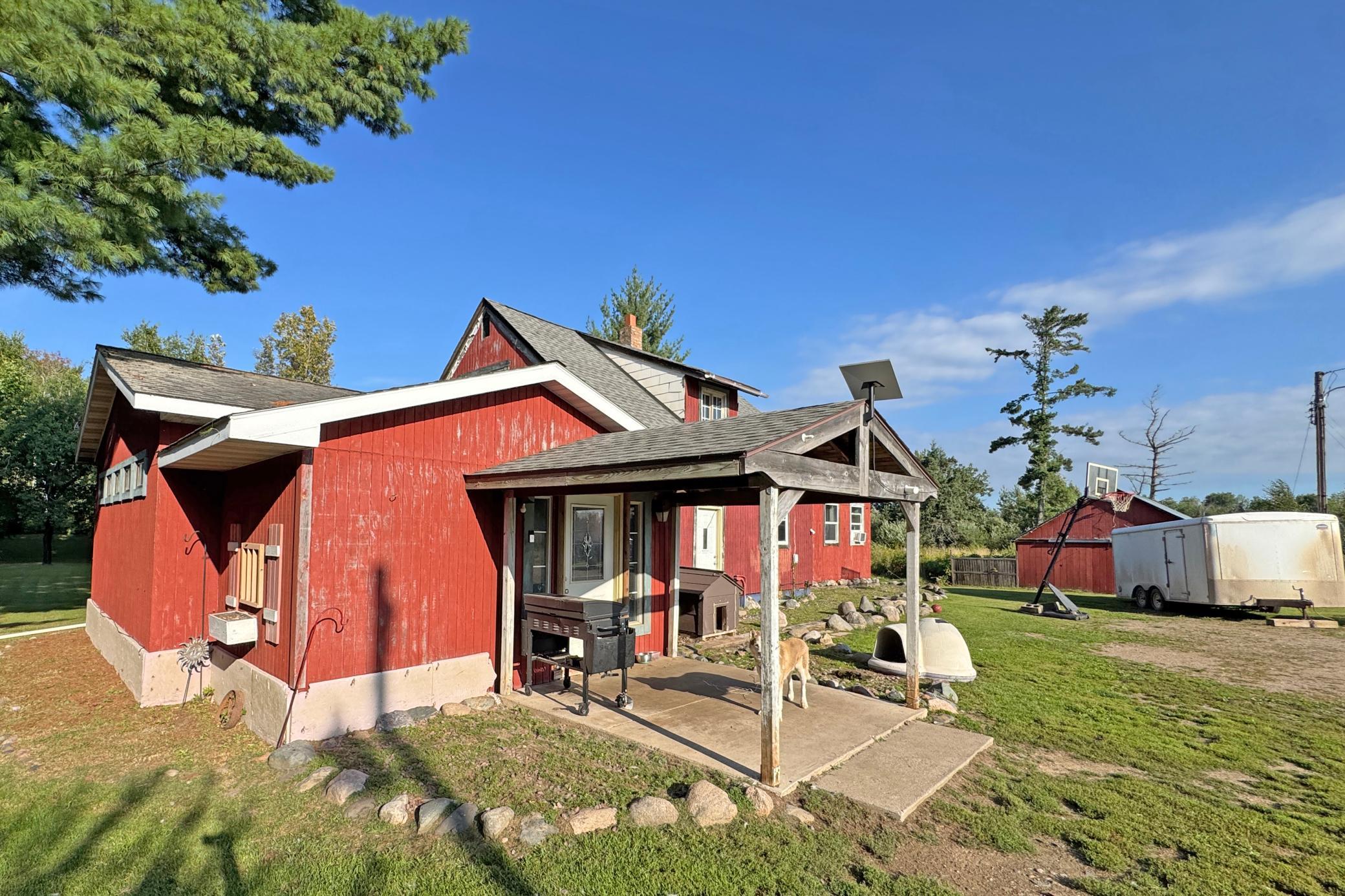 10745 Highway 8 Property Photo 18