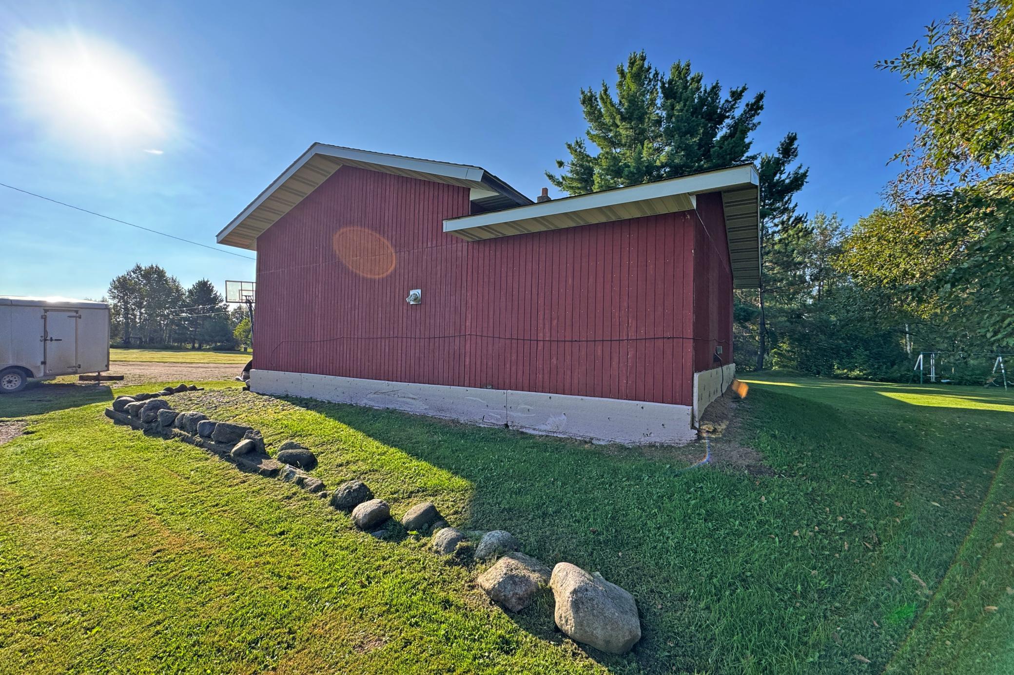 10745 Highway 8 Property Photo 28