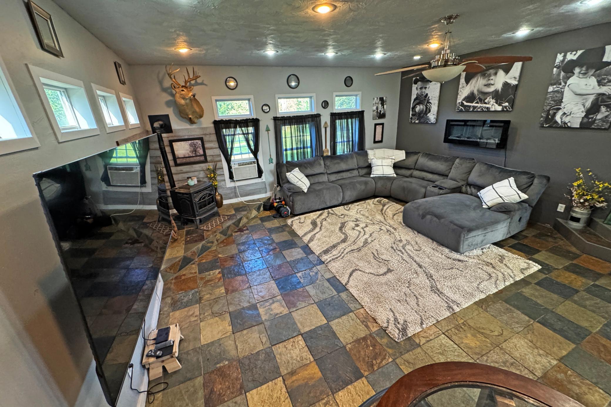 10745 Highway 8 Property Photo 36