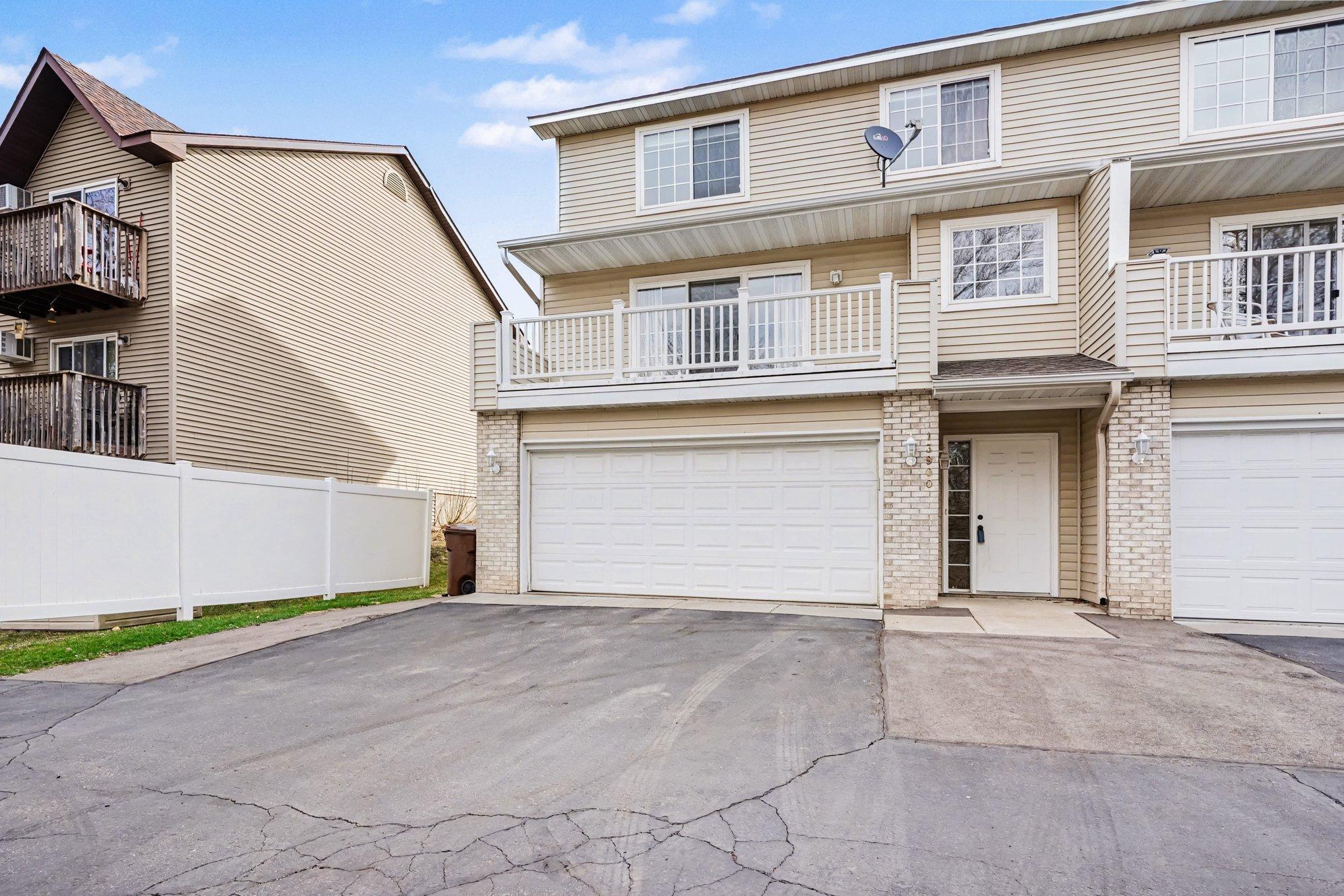 13900 Glendale Trail Property Photo 1