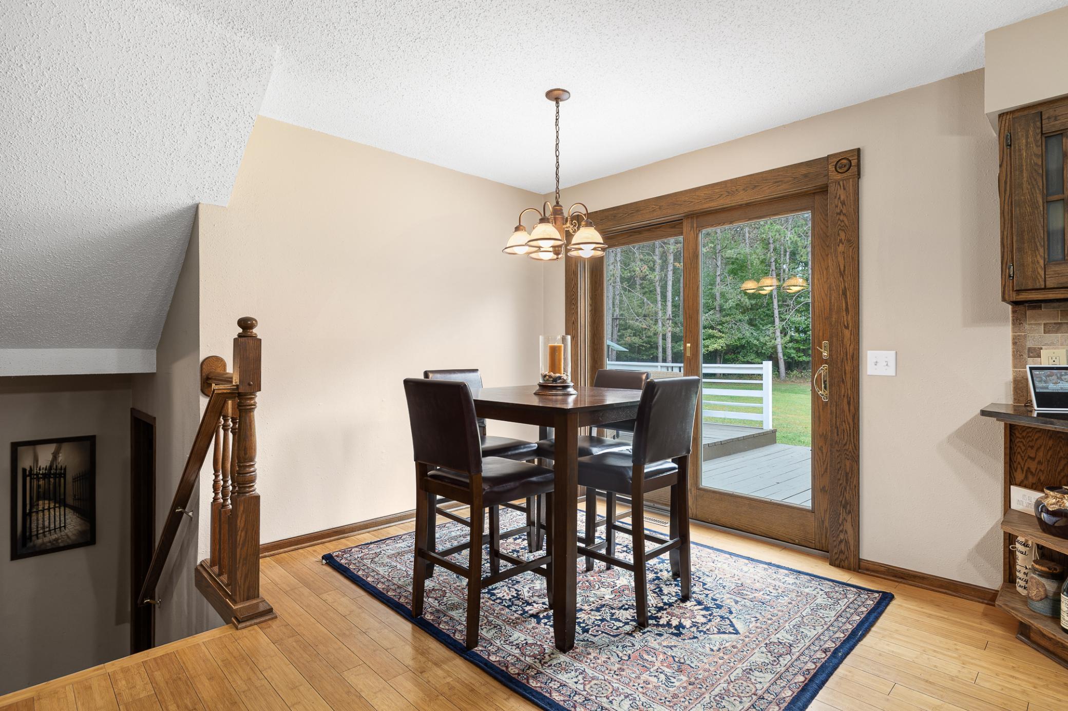 23902 Pineview Road Property Photo 8