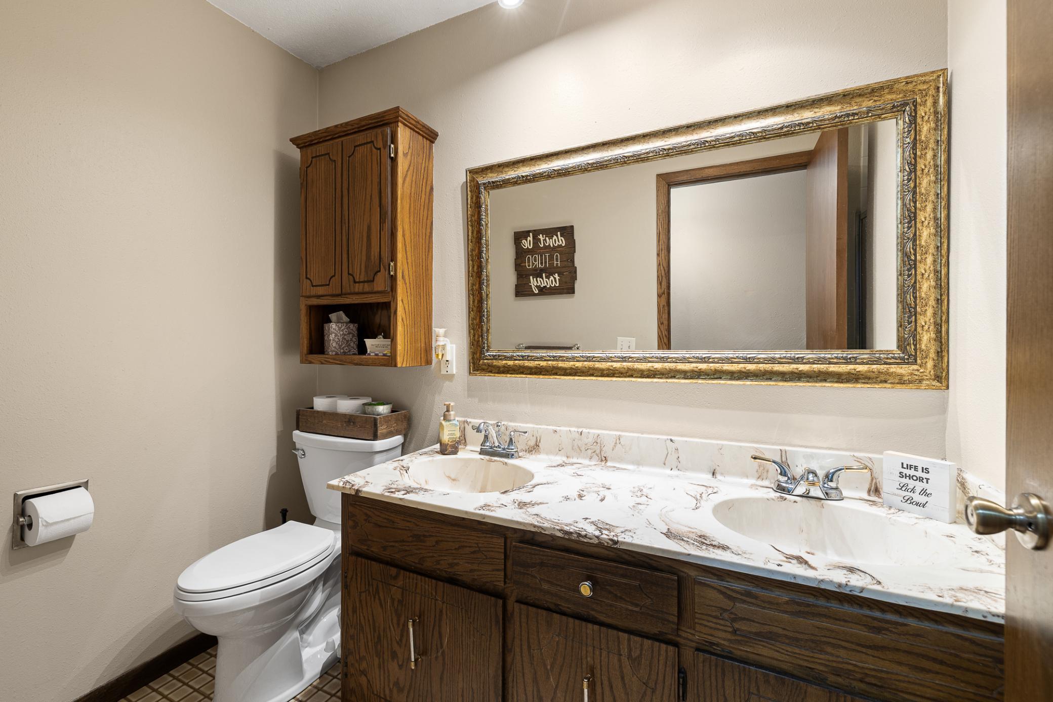 23902 Pineview Road Property Photo 24