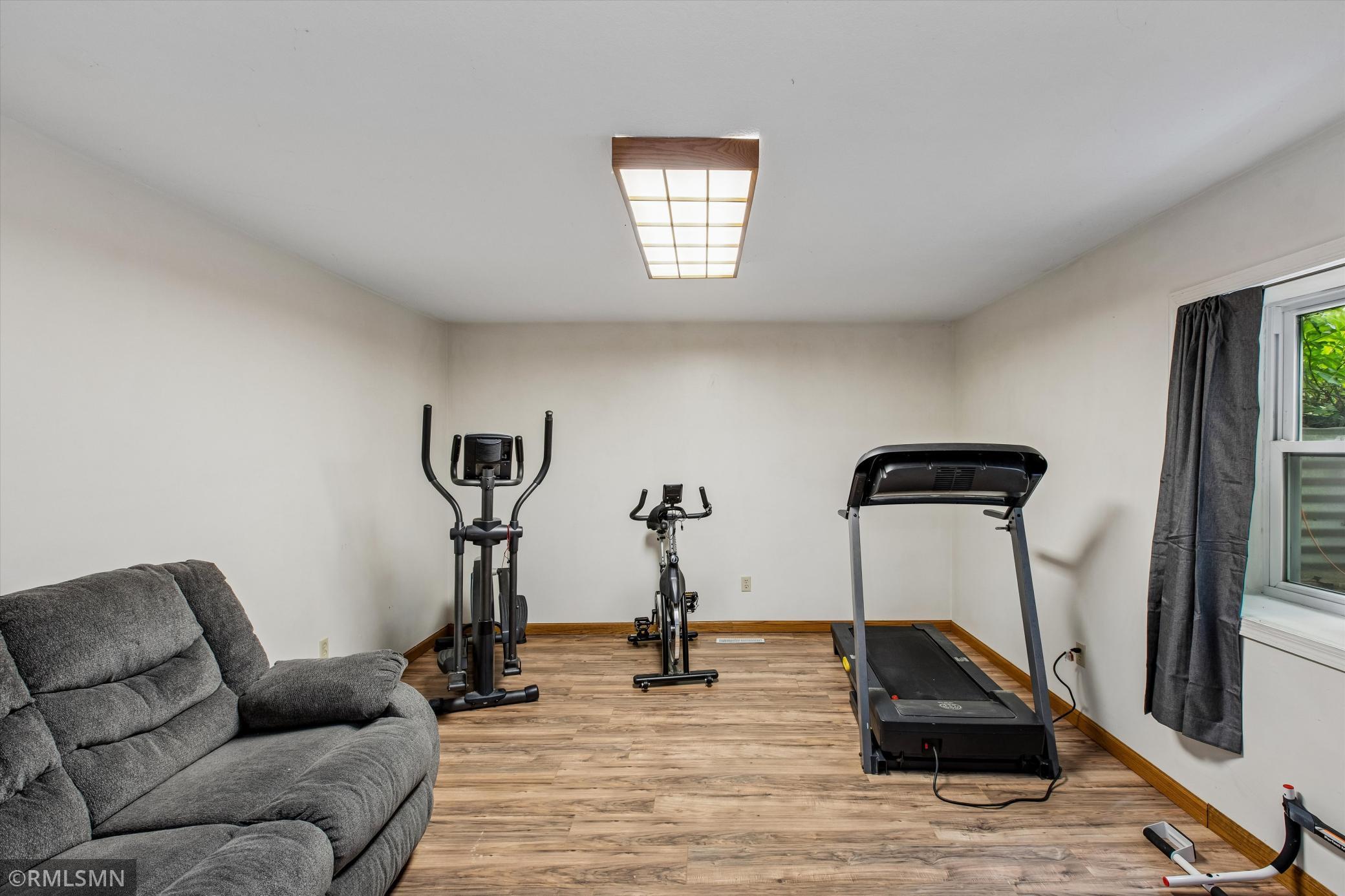 13789 Guild Avenue Property Photo 41