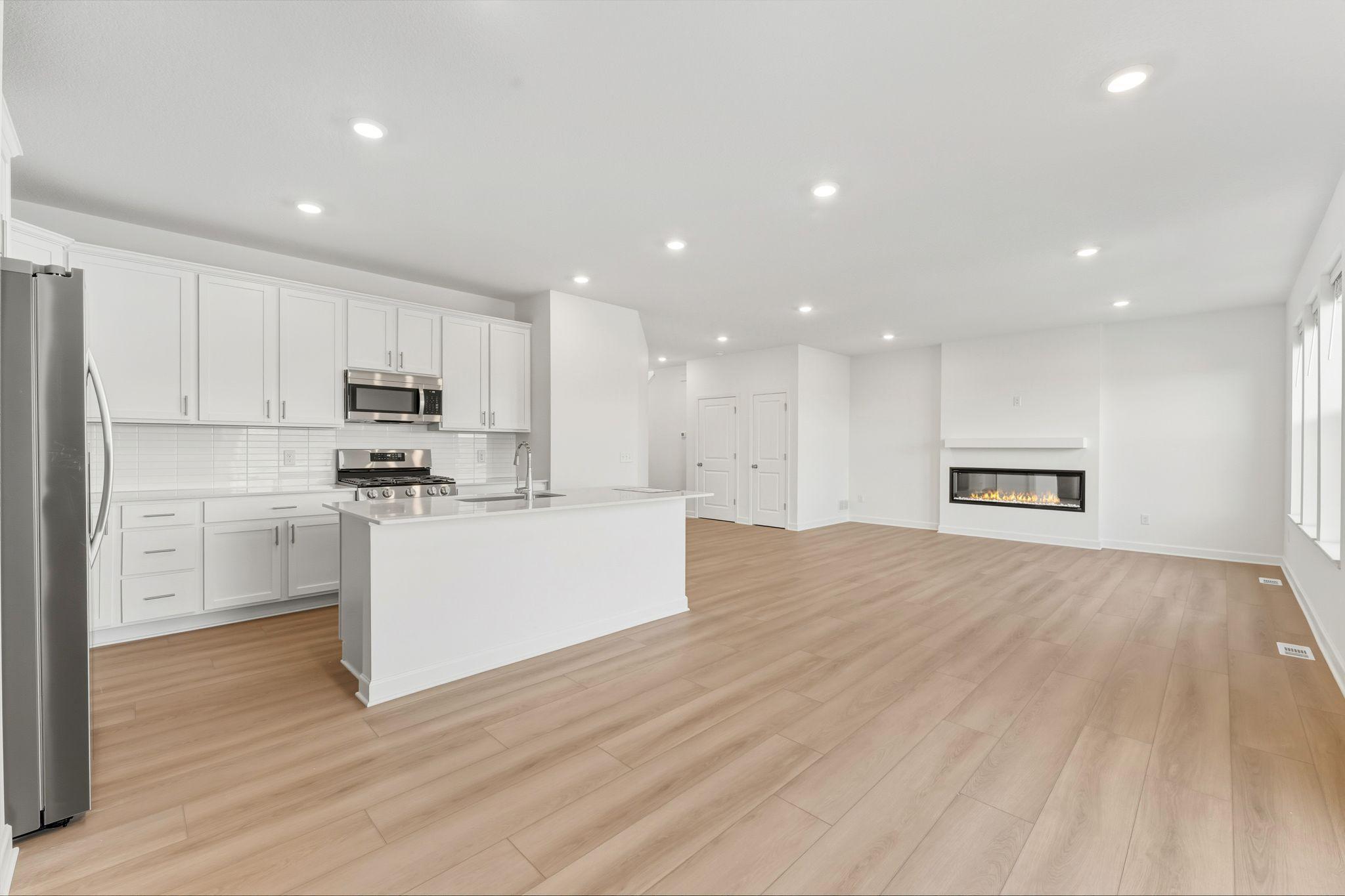 9989 185th Avenue Nw Property Photo 5