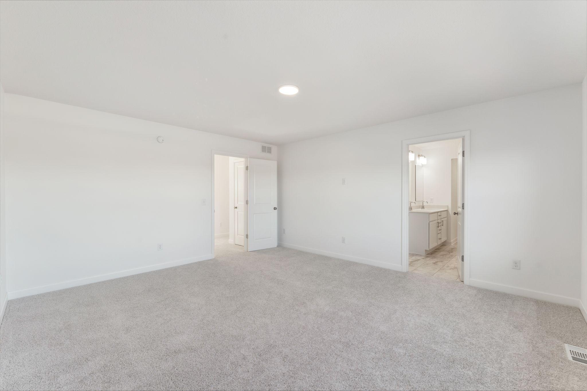 9989 185th Avenue Nw Property Photo 11