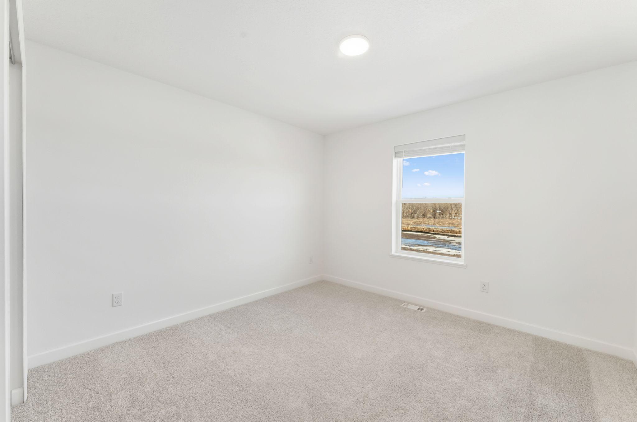 9989 185th Avenue Nw Property Photo 13