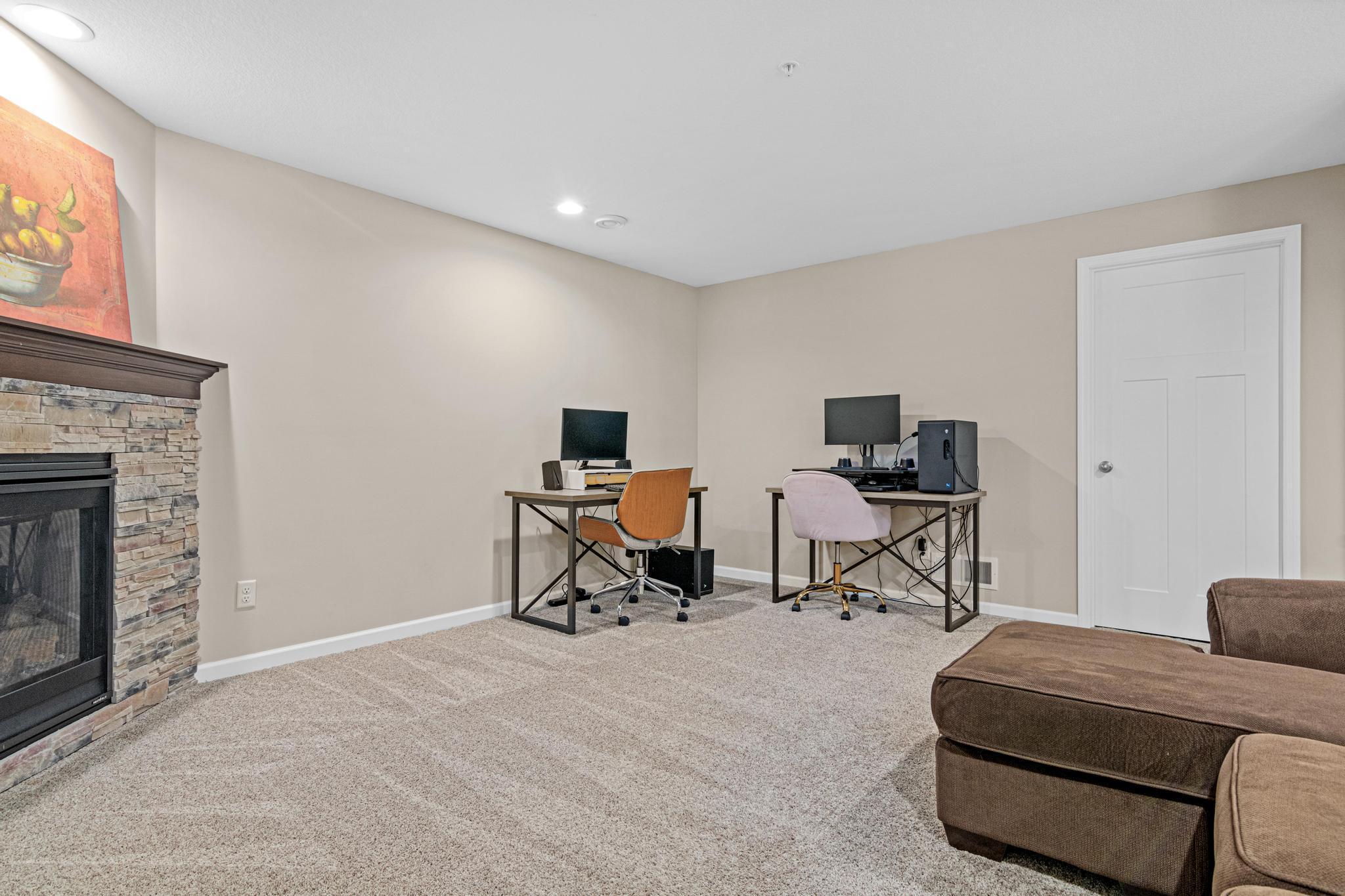 4151 Blakewood Drive Property Photo 19