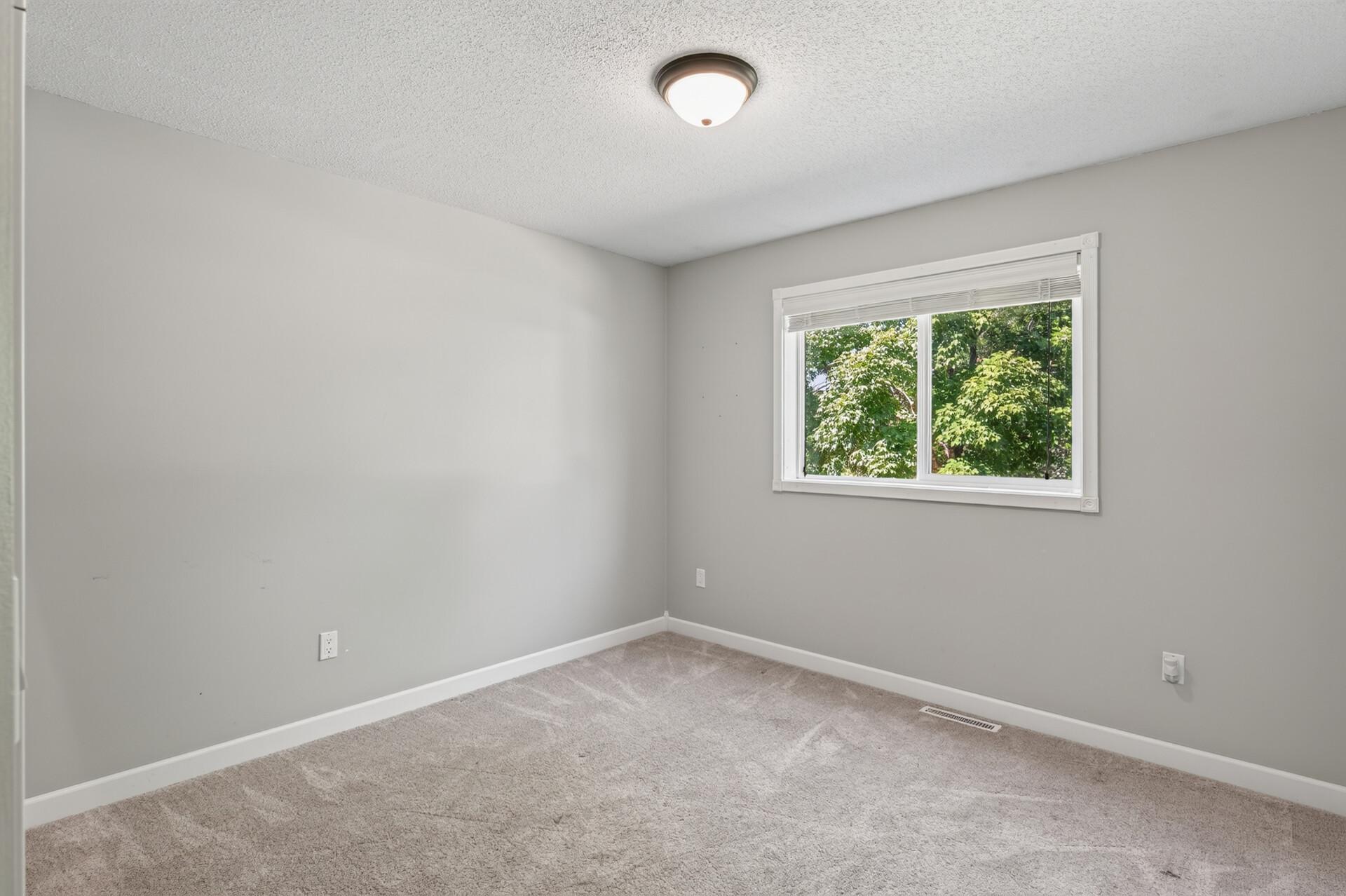 600 142nd Avenue Nw Property Photo 22