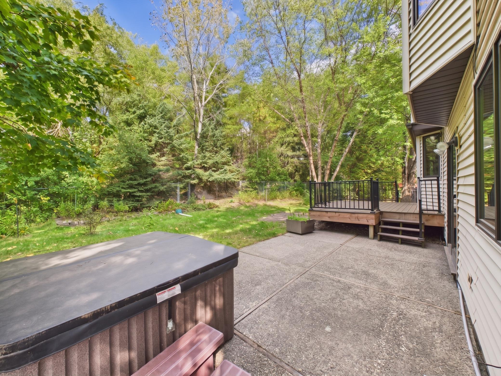 1952 Park Ridge Court Property Photo 11