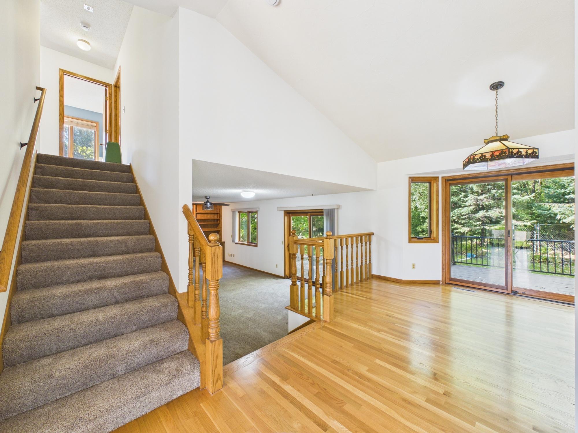 1952 Park Ridge Court Property Photo 13