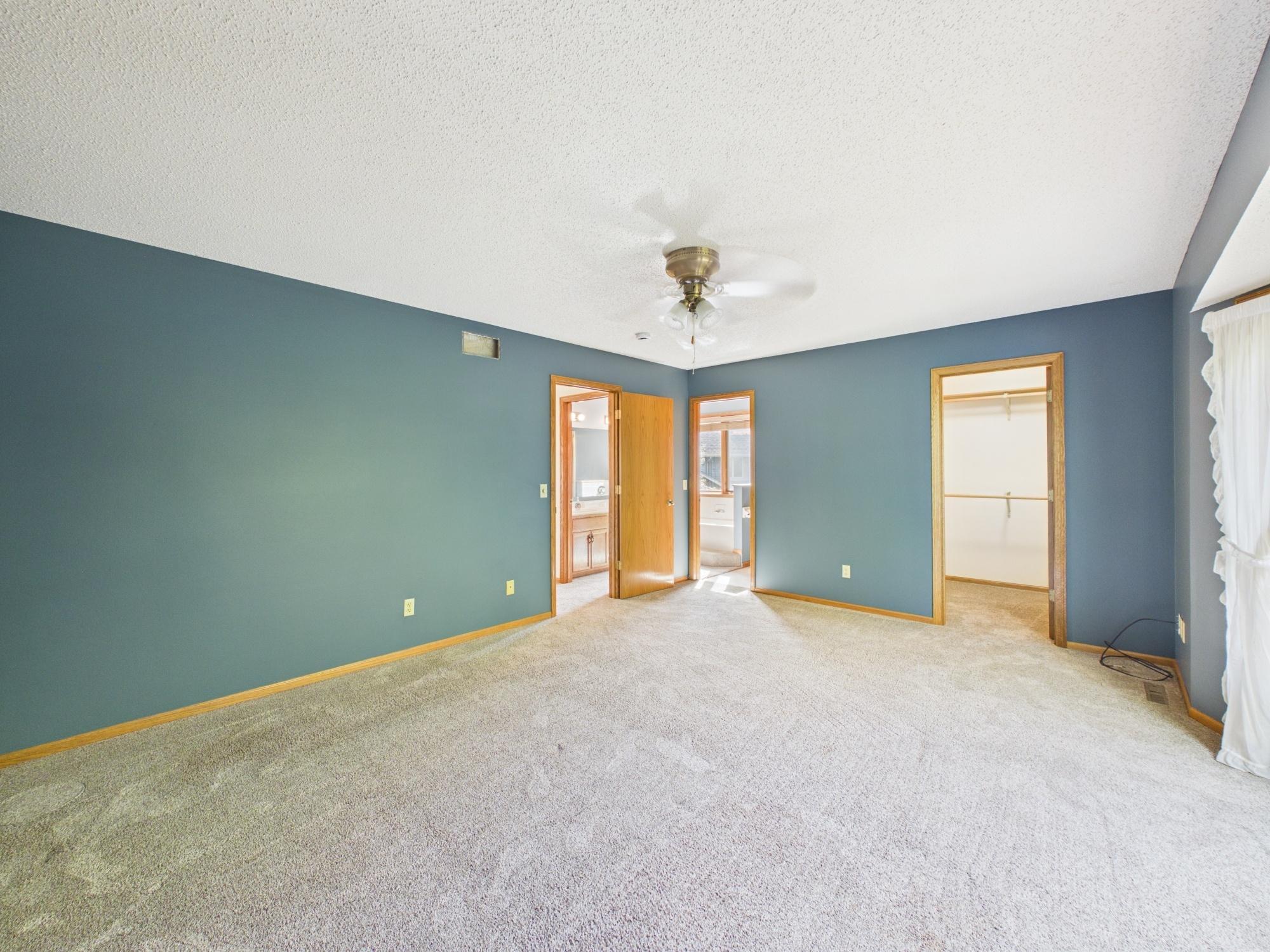 1952 Park Ridge Court Property Photo 23
