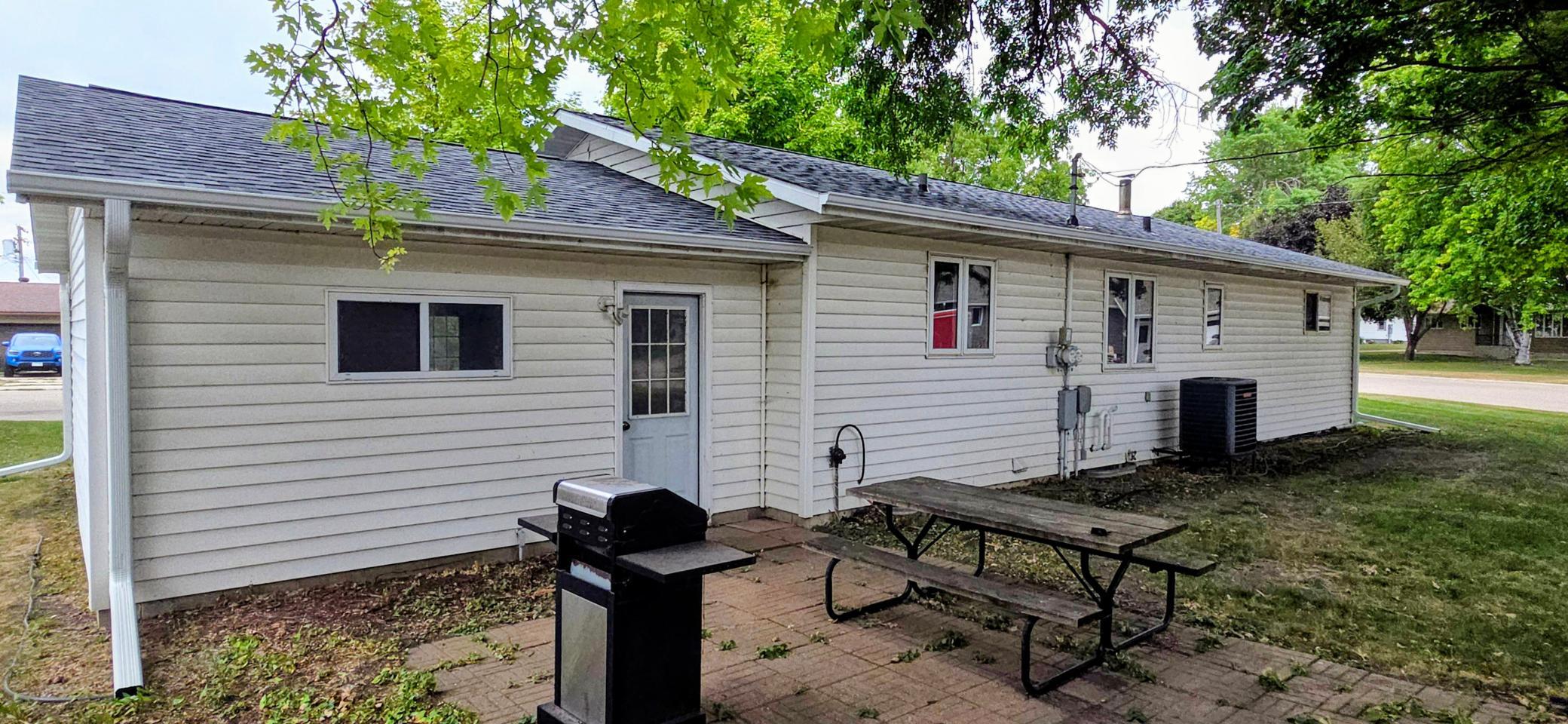 109 Arkansas Avenue Property Photo 4